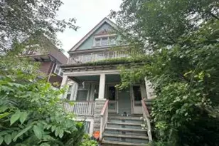 3225 W McKinley Blvd, Milwaukee, WI 53208 - Photo 1