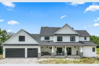 W238S4963  Big Bend Rd, Waukesha, WI 53189 - Photo 1