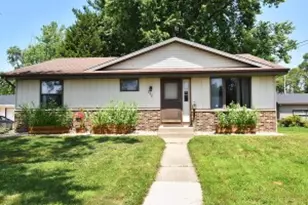 728 E Main St, Whitewater, WI 53190 - Photo 1