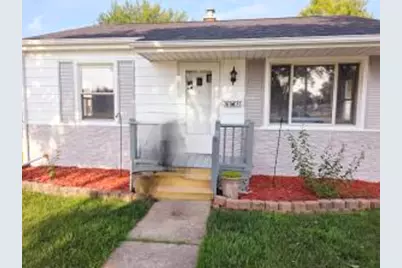 1631  Monroe Ave, Racine, WI 53405 - Photo 1