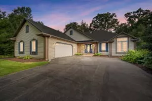 4515 Empire Ln, Racine, WI 53185 - Photo 1