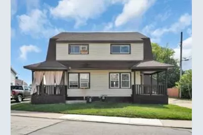 1721  Blaine Ave #1723, Racine, WI 53405 - Photo 1