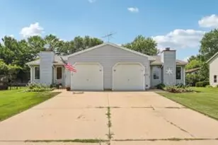 622 N Sandy Ln, Elkhorn, WI 53121 - Photo 1