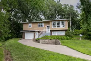 341 Lee St, Holmen, WI 54636 - Photo 1