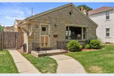 2935 S 38th St, Milwaukee, WI 53215 - Photo 1