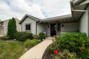 6864 S 34th St, Franklin, WI 53132 - Photo 1