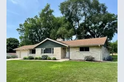 4215 N 162nd St, Brookfield, WI 53005 - Photo 1