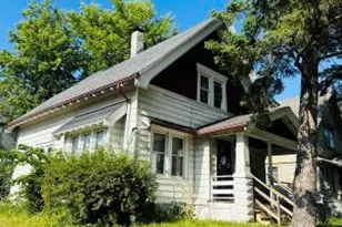 2832 W Chambers St, Milwaukee, WI 53210 - Photo 1