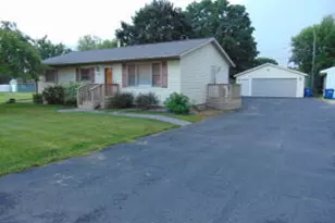 2815 Marion St, Campbell, WI 54603 - Photo 1