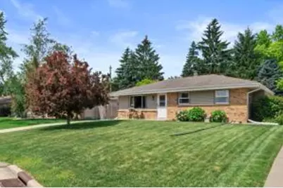 4254  Pine Ridge Ln, Racine, WI 53403 - Photo 1