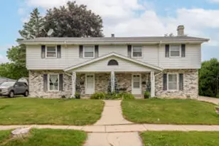 4226 Tumblewood Ln, Greendale, WI 53129 - Photo 1