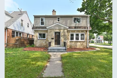 7702 W Keefe Ave, Milwaukee, WI 53222 - Photo 1
