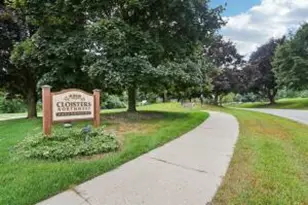 4215 N 100th St, Milwaukee, WI 53222 - Photo 1