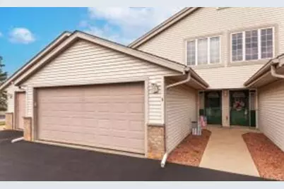 883 E Loos St, Hartford, WI 53027 - Photo 1