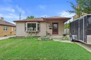 2517 Dwight St, Racine, WI 53403 - Photo 1