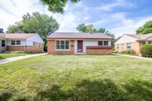 555 Robertson St, Wauwatosa, WI 53213 - Photo 1