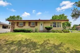 6658 N 81st St, Milwaukee, WI 53223 - Photo 1