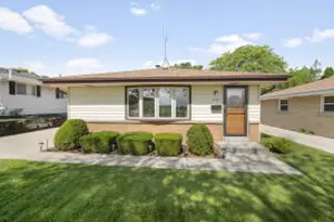 4739 S 20th St, Milwaukee, WI 53221 - Photo 1