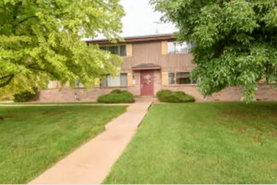 10376 W Whitnall Edge Ct, Franklin, WI 53132 - Photo 1