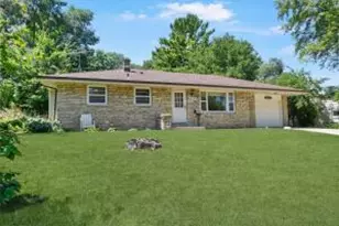 936 Birchwood Dr, West Bend, WI 53095 - Photo 1