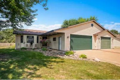 N6163  Eric Ave, Onalaska, WI 54650 - Photo 1