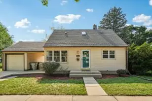 3071 N 81st St, Milwaukee, WI 53222 - Photo 1