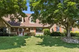 S76W23840 Westwood Dr, Vernon, WI 53103 - Photo 1