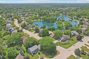 N111W16443 Esquire Ct, Germantown, WI 53022 - Photo 1