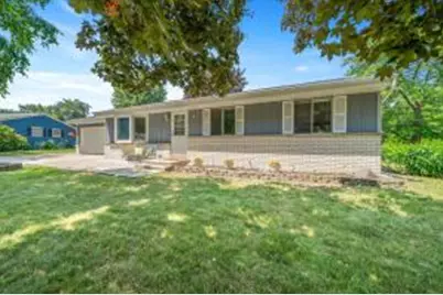 219  Manor Dr, Fredonia, WI 53021 - Photo 1