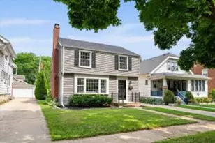 2624 N 70th St, Wauwatosa, WI 53213 - Photo 1