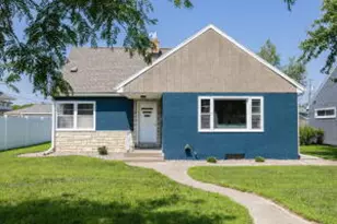 2119 Redfield St, La Crosse, WI 54601 - Photo 1