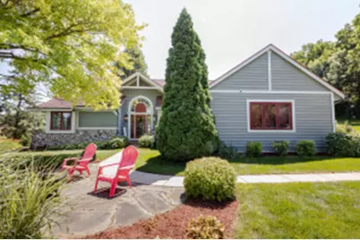 S85W32471  Joshua Dr, Mukwonago, WI 53149 - Photo 1