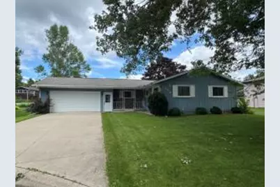 106  Fireside Ct, La Crescent, MN 55947 - Photo 1