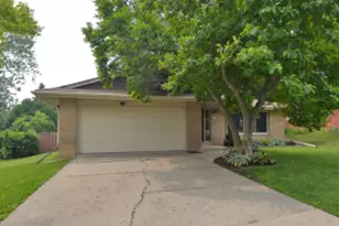 1719 Tamarack St, South Milwaukee, WI 53172 - Photo 1