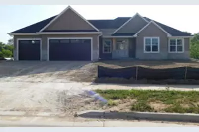 280  Candleberry Ln, Grafton, WI 53024 - Photo 1