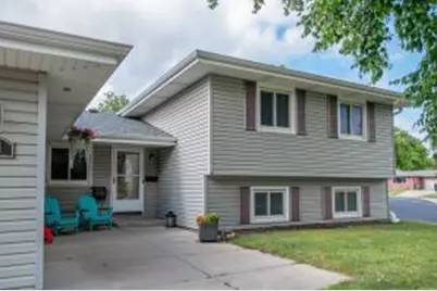 601  14th Ave, Racine, WI 53182 - Photo 1