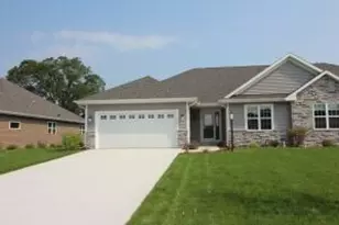 5240 Briarwood Cir, Racine, WI 53402 - Photo 1