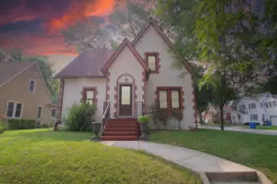 140 Riverlawn Ave, Watertown, WI 53094 - Photo 1