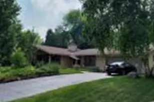 2465 Lionel Ct, Brookfield, WI 53045 - Photo 1