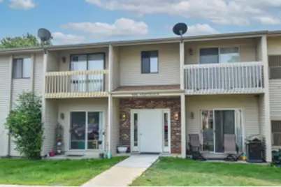 645  Westridge Dr, West Bend, WI 53095 - Photo 1