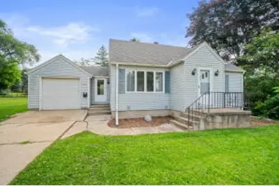 2123  Salisbury Rd, West Bend, WI 53090 - Photo 1