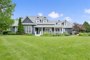 742 Charolais Dr, Slinger, WI 53086 - Photo 1