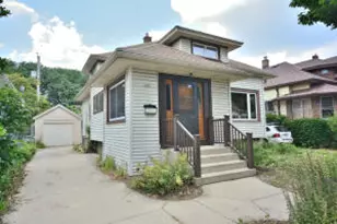 1459 N 50th Pl, Milwaukee, WI 53208 - Photo 1