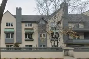 2557 N Lake Dr, Milwaukee, WI 53211 - Photo 1