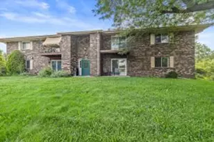 4845 Scotts Way, Racine, WI 53402 - Photo 1