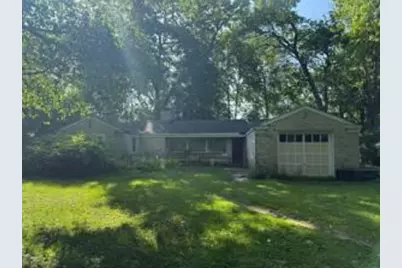 5686 N River Forest Dr, Glendale, WI 53209 - Photo 1