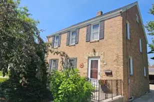 1110 N 8th St, Manitowoc, WI 54220 - Photo 1