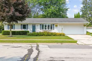 1713 Jackson St, New Holstein, WI 53061 - Photo 1