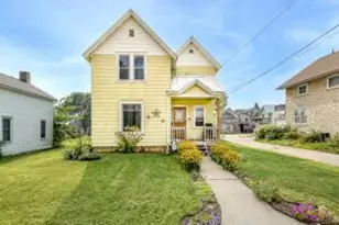 220 Youlon St, West Salem, WI 54669 - Photo 1