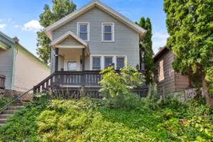 321 E Smith St, Milwaukee, WI 53207 - Photo 1